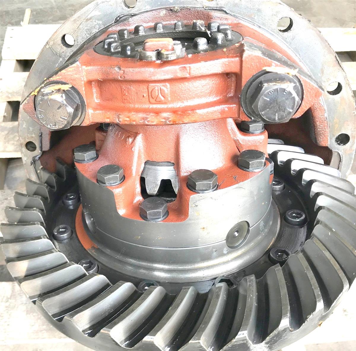 M9-973 | M9-973  M916 Differential Rockwell 6.17 Ratio (100).jpg