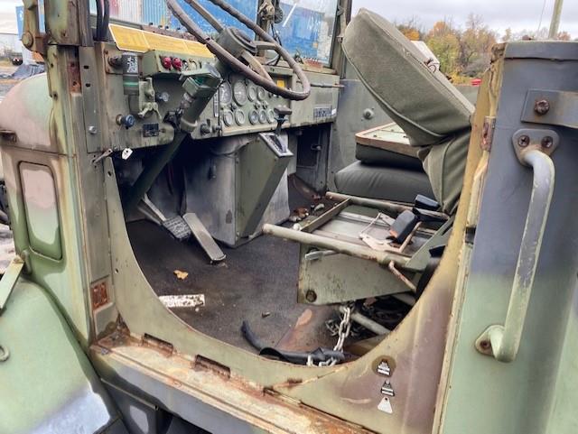 9M-1819 | M939 Series Cab Assembly used (10).jpg