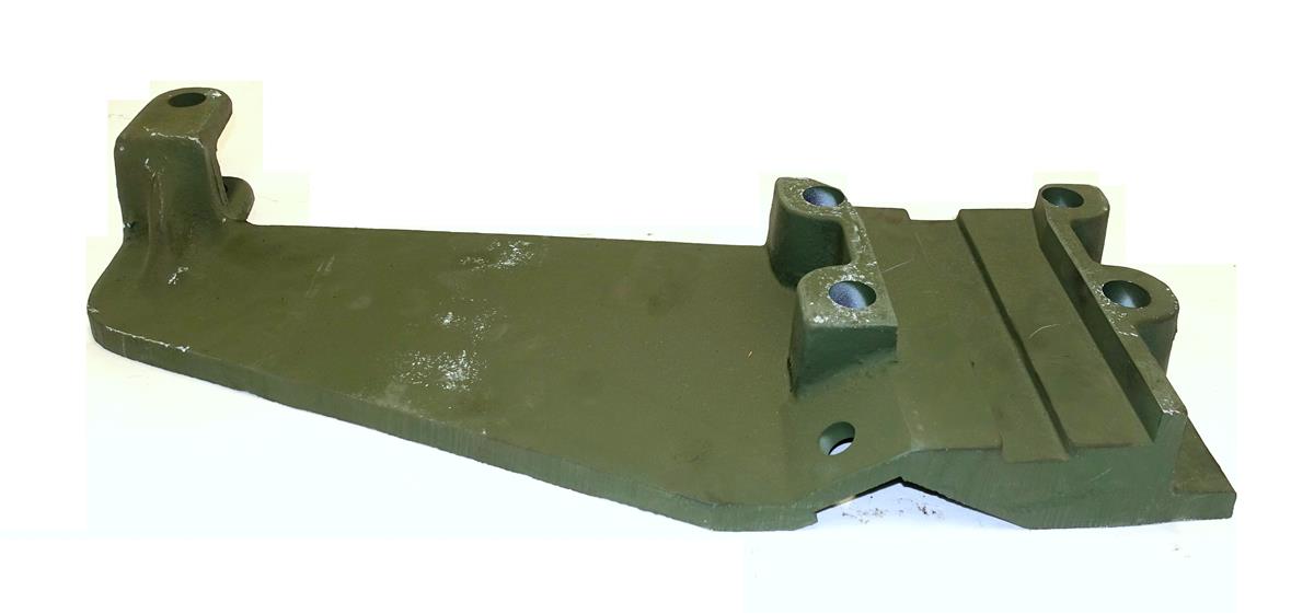 MA3-704 | MA3-704 Steering Assist Bracket for M35A3 Series NOS (6).JPG