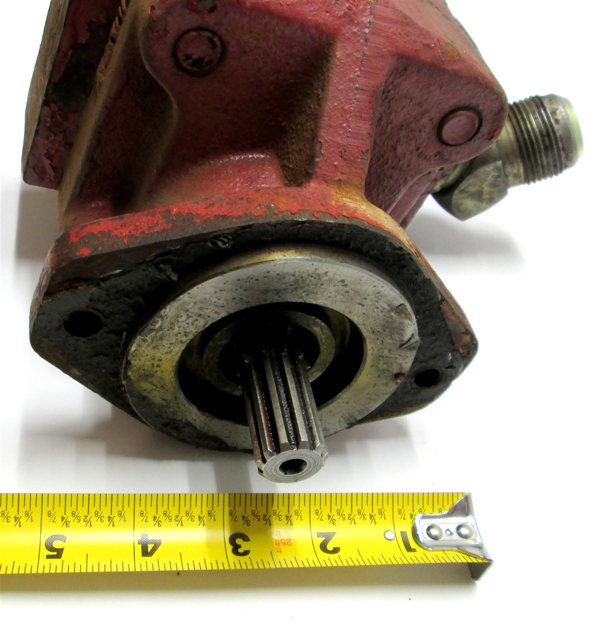 MA3-731 | MA3-731 Hydraulic Winch Pump PtO M35A3 (5).JPG