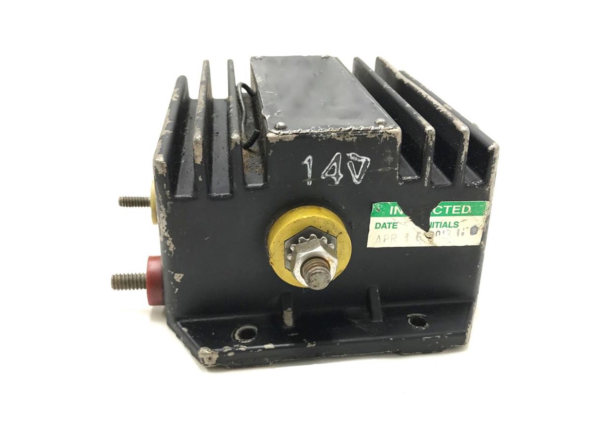 MRAP-153 Used | MRAP-153 Used  MRAP Dual Voltage Regulator 14Volt  28 Volt Used  (3).jpg