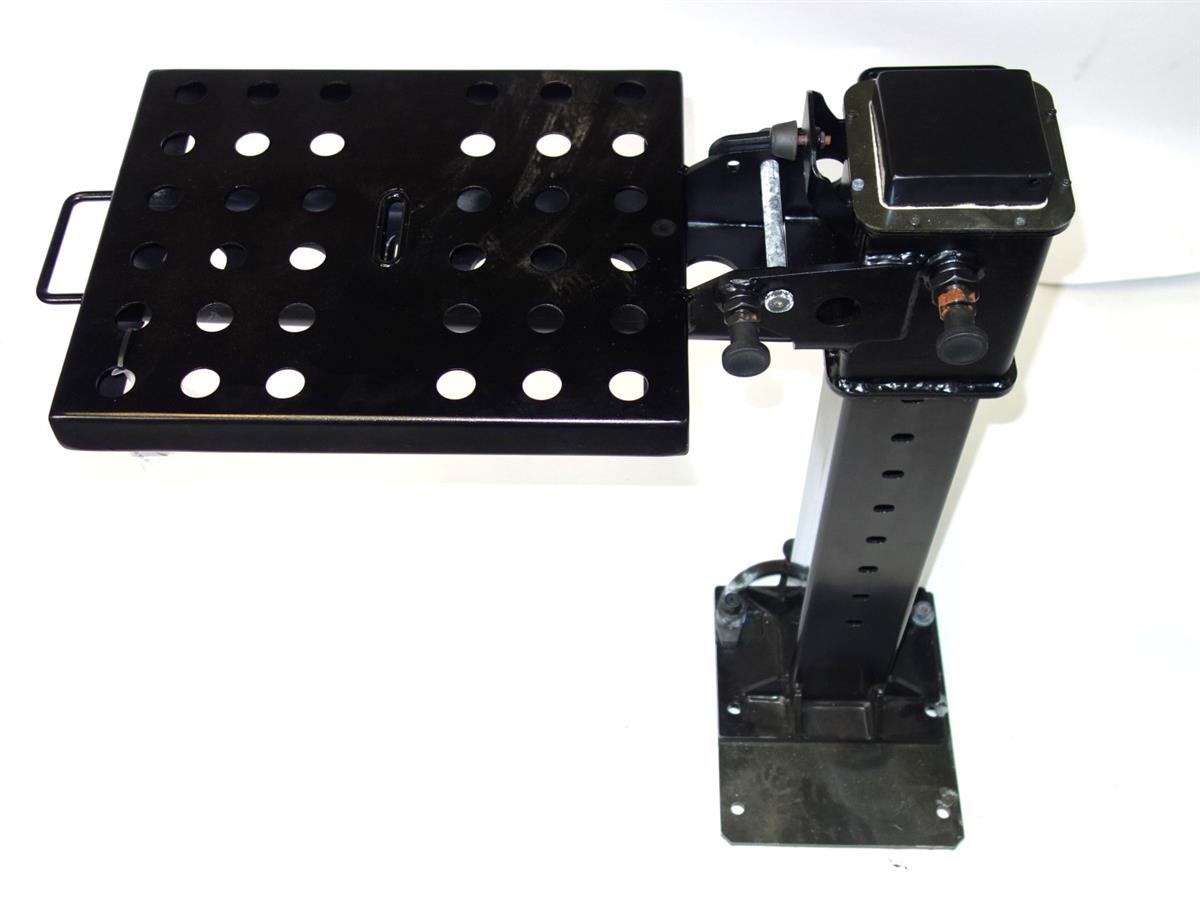 MRAP-233 | MRAP-233 Gunner Stand Step Assembly for MRAP NOS (13).JPG