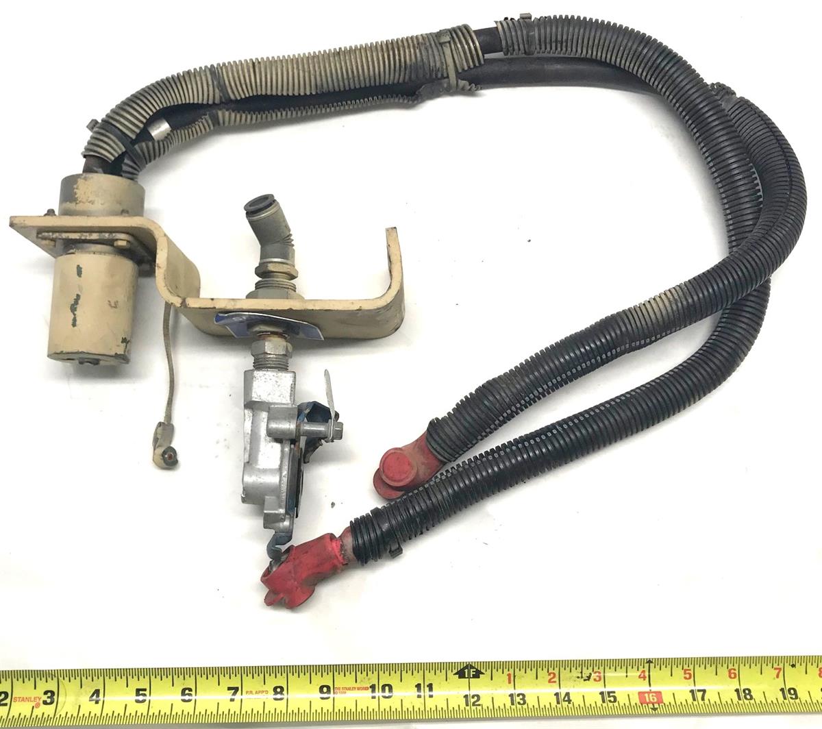 MRAP-299 | MRAP-299  MRAP Bracket with Service Gladhand and Connector BAE Caimen II MRAP (5).jpg