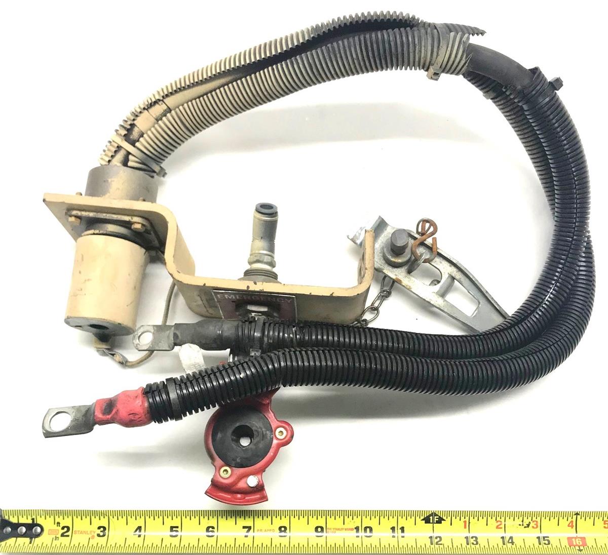 MRAP-301 | MRAP-301  MRAP Bracket with Emergency Gladhand and Connector BAE Caimen II MRAP (5).jpg