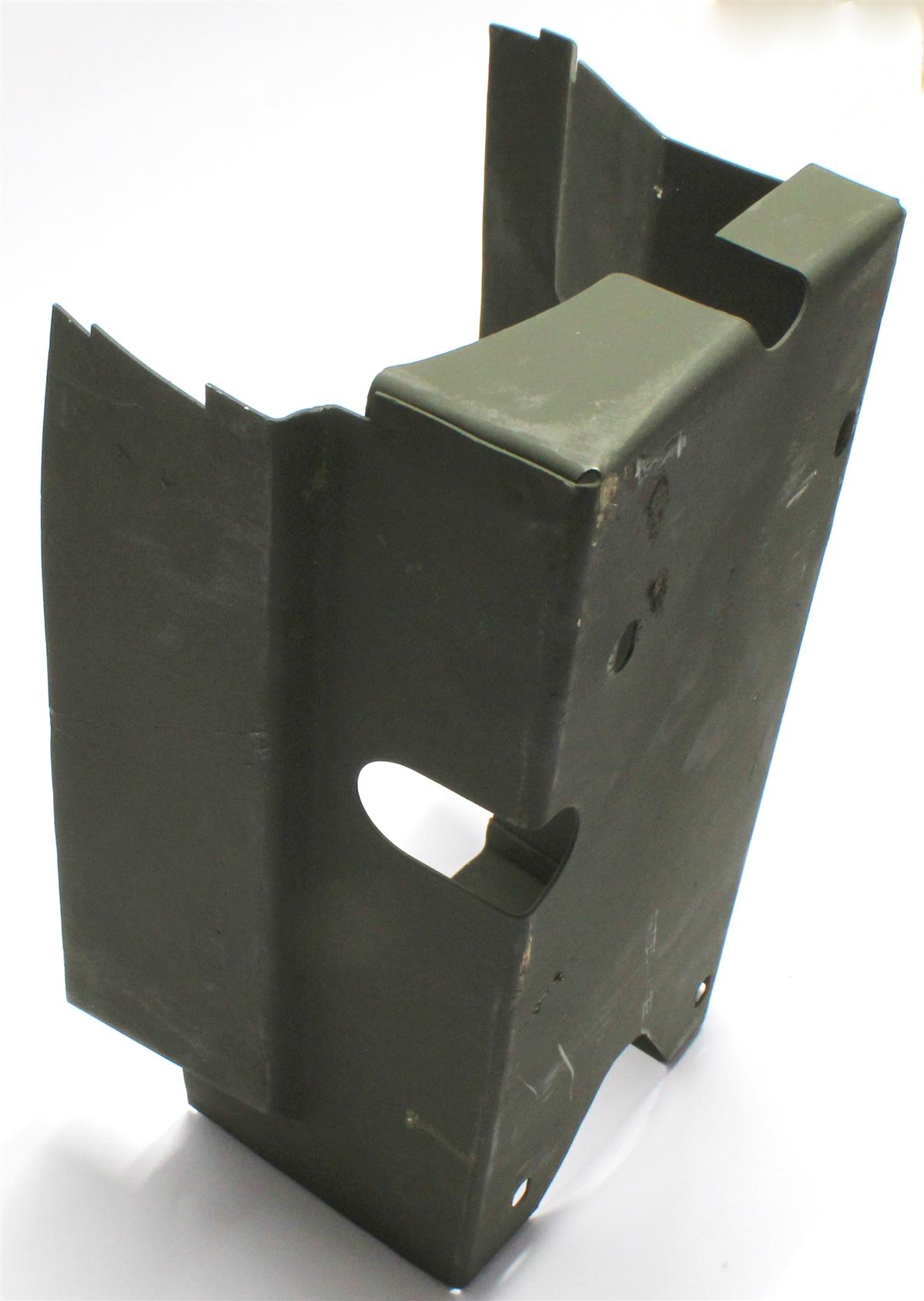 MSE-174 | MSE-174  Oil Pan Cover Military Standard Gasoline Engine 4A032 (10).JPG