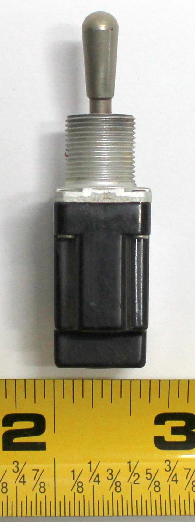 MSE-199 | MSE-199  Micro Starter Switch Military Standard Gasoline Engine 4A032 (4).JPG