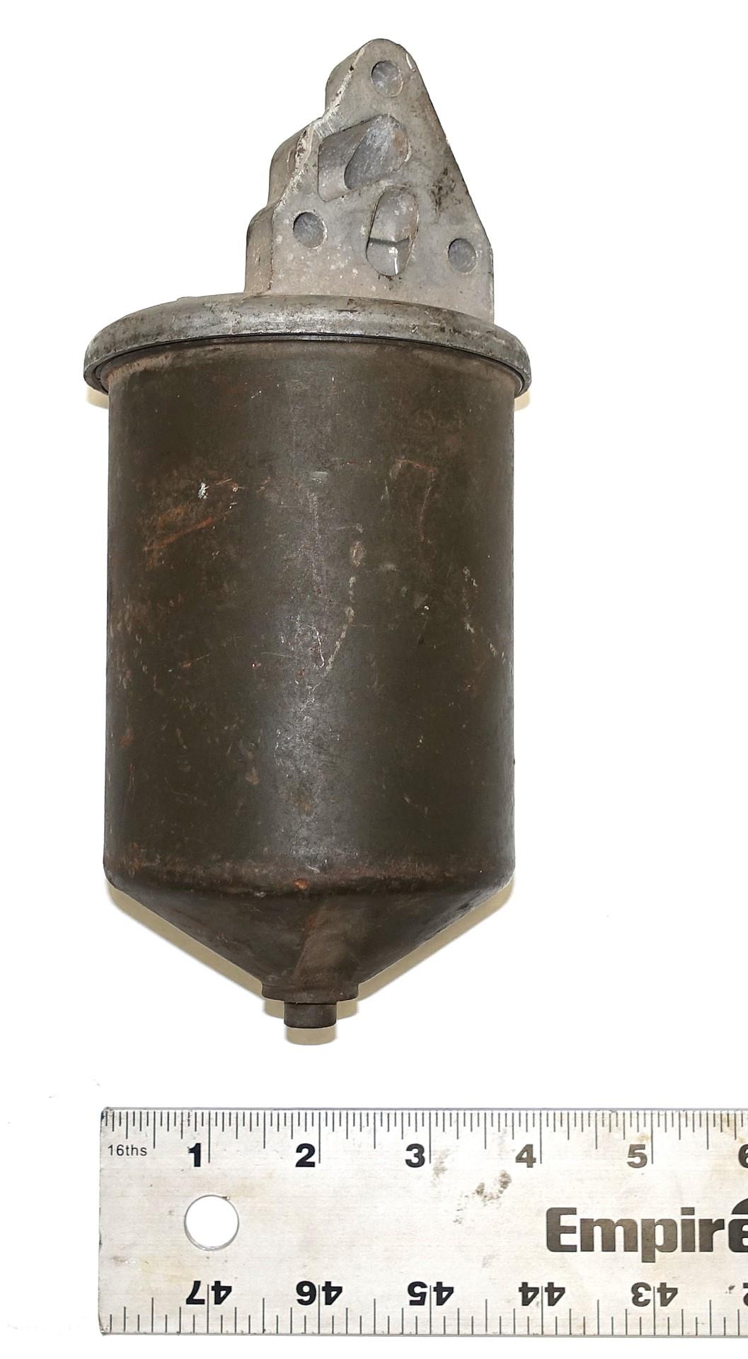 MU-104 | MU-104  Oil Filter Housing M274 Mule (2) (Large).JPG