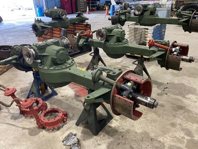 5T-642 | Rebuilt Rockwell Top Loader Axle15.png