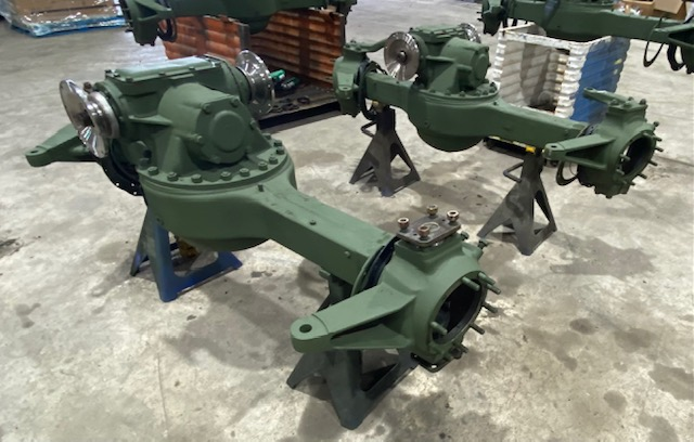 5T-642 | Rebuilt Rockwell Top Loader Axle9.png