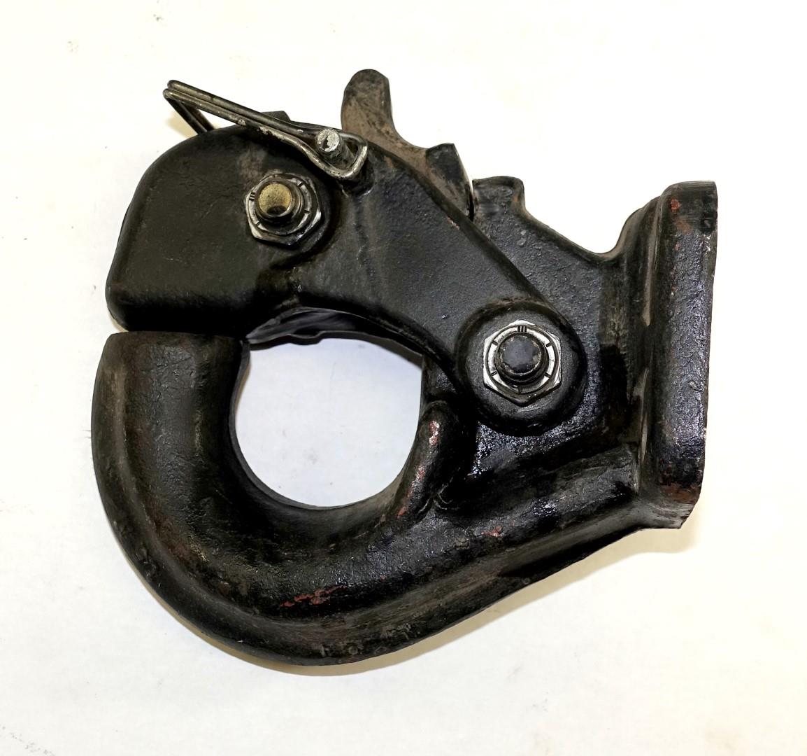 SP-1966 | SP-1966 Wallace Forge 15 Ton Rigid Mount Pintle Hook for Commercial Trucks NOS (7).JPG