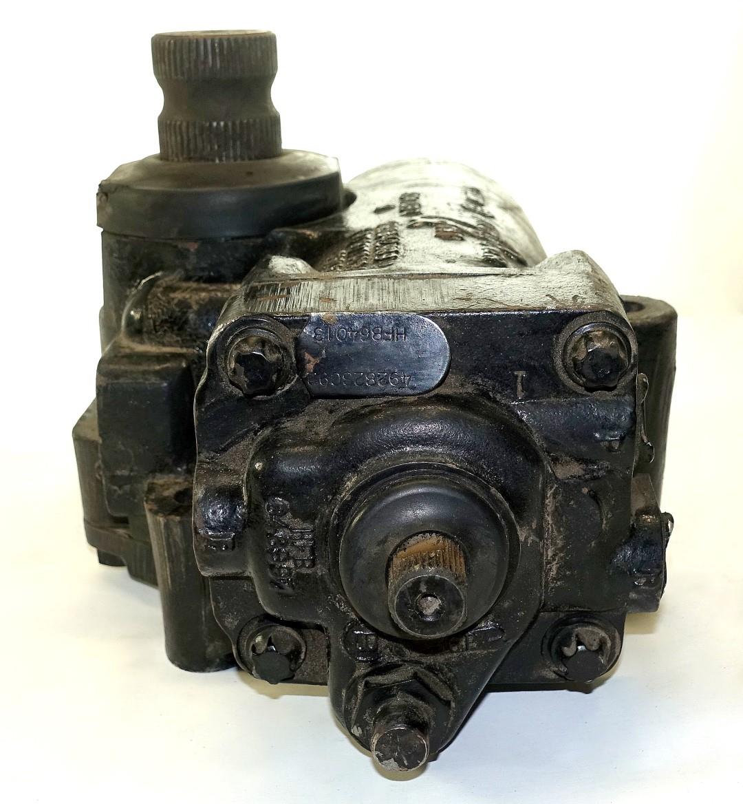 SP-1999 | SP-1999 Ross Hydrapower Steering Gear Model HFB64045 (5) (Large).JPG