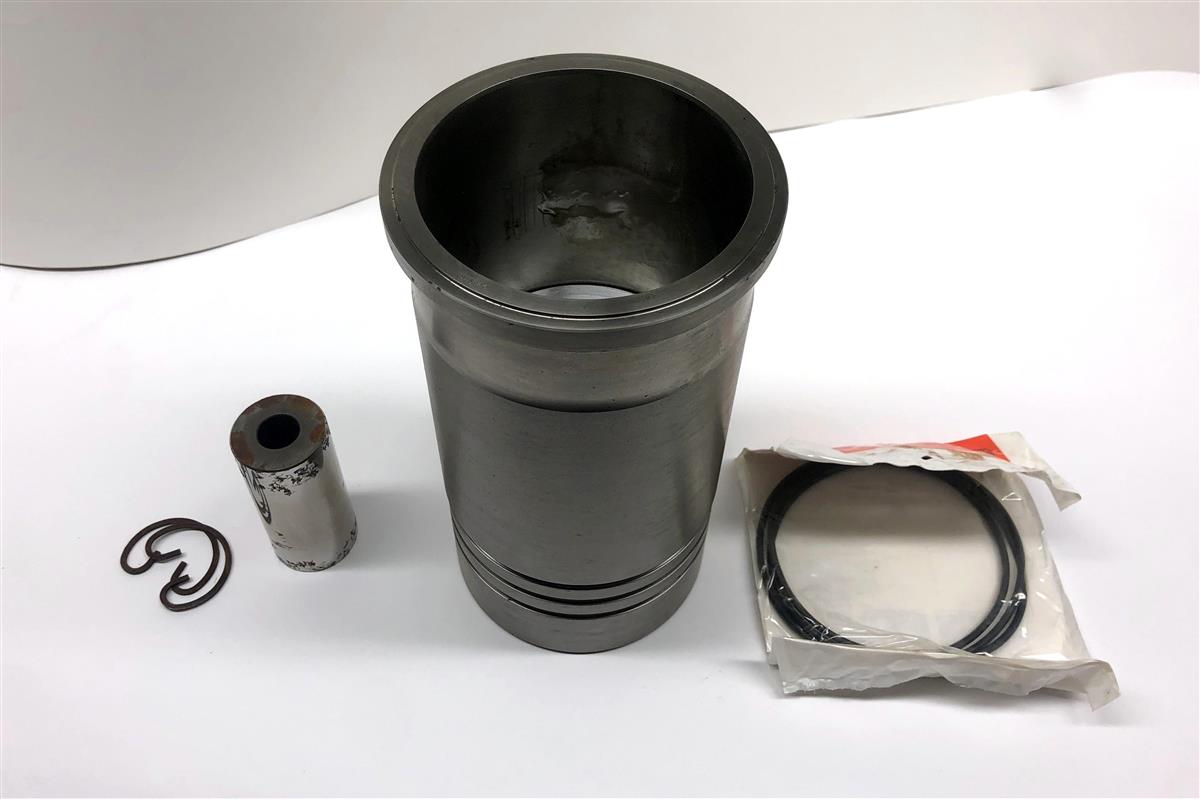 SP-2719 | SP-2719 Navistar International Piston and Sleeve Kit (6).JPG