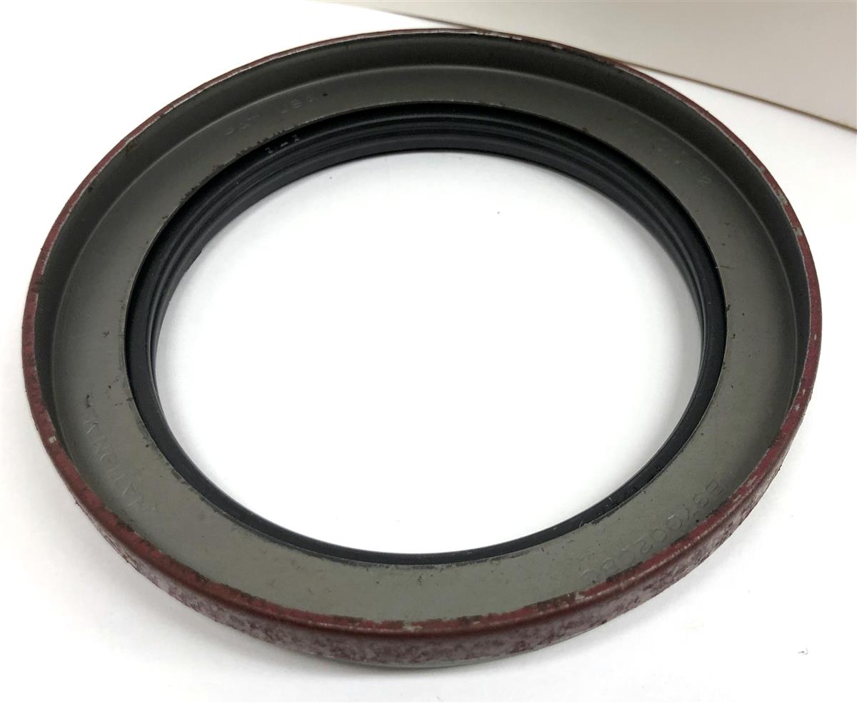 SP-2744 | SP-2744 International Wheel Hub Seal (4).JPG