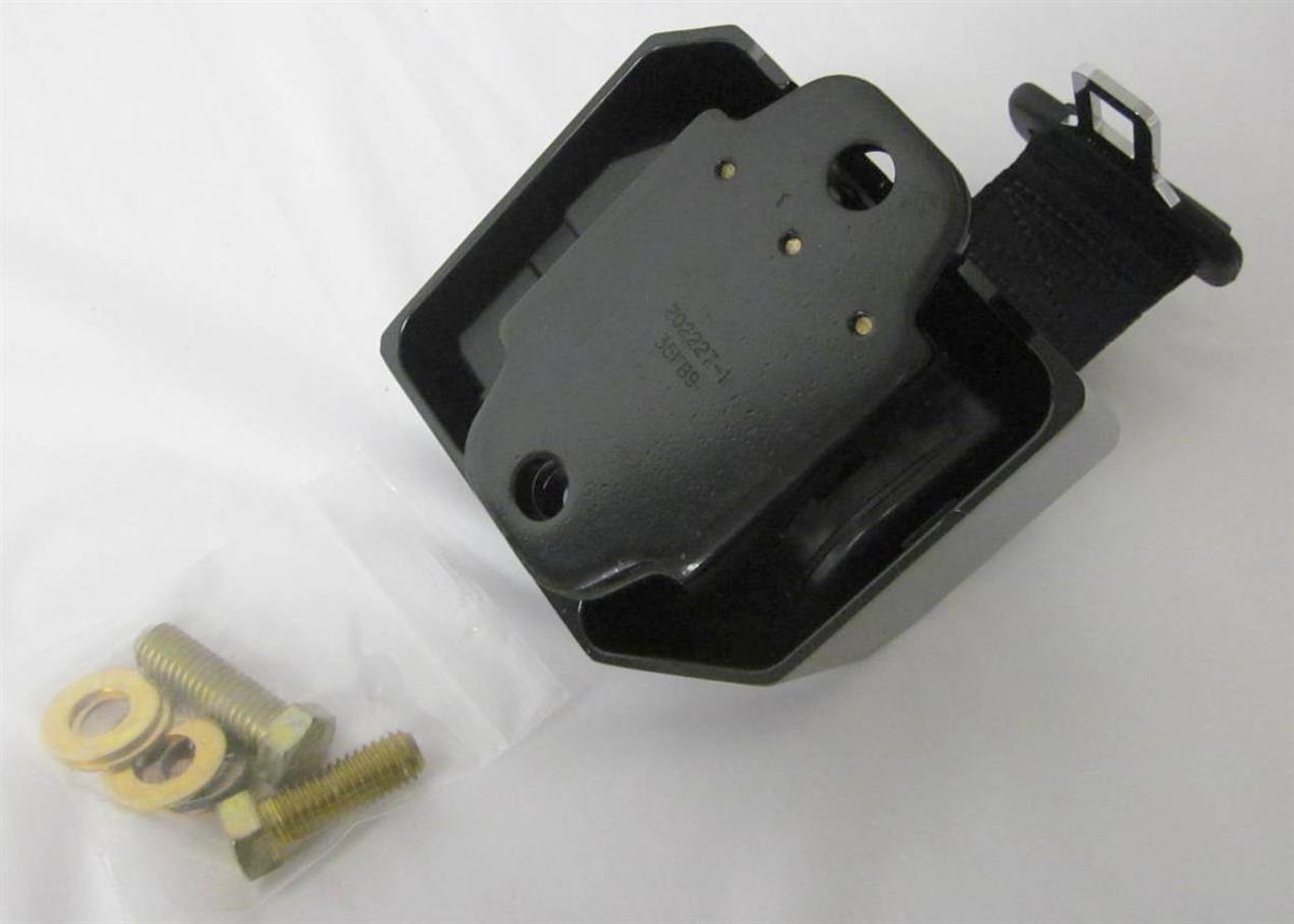 COM-5737 | Seat Belt Lower Refractor Kit (5).JPG