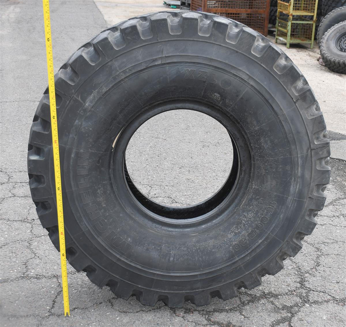 TI-109 | TI-109 Tire (10).JPG