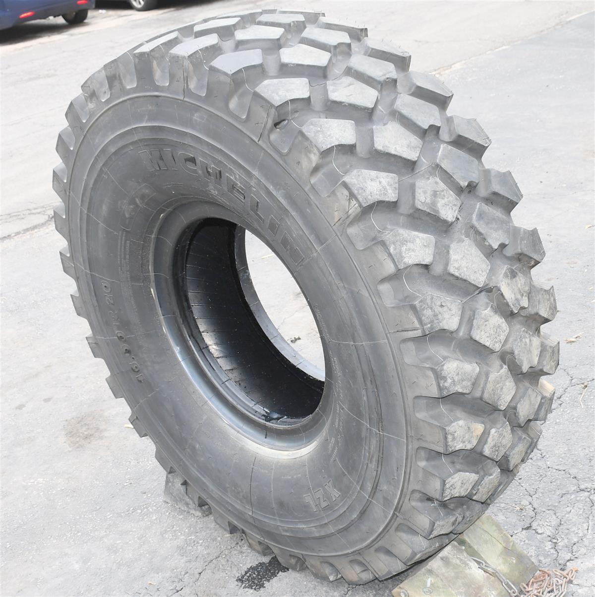TI-168 | TI-168 Tire (13).JPG