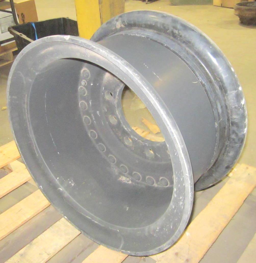 TI-806 | TI-806 Hutchinson 20x10 CTIS Aluminum Wheel (7).JPG