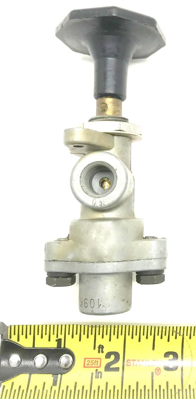 TR-272 | TR-272  Pneumatic Brake Valve HEMTT (4).jpg