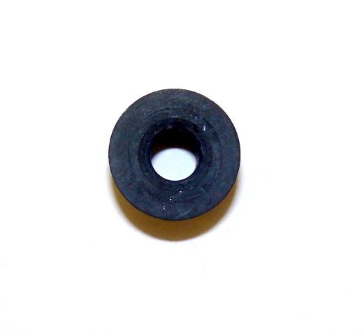 COM-3257 | 5325-01-375-1299 Grommet, Nonmetallic, Grommet for Windshield Washer Reservoir (1).JPG