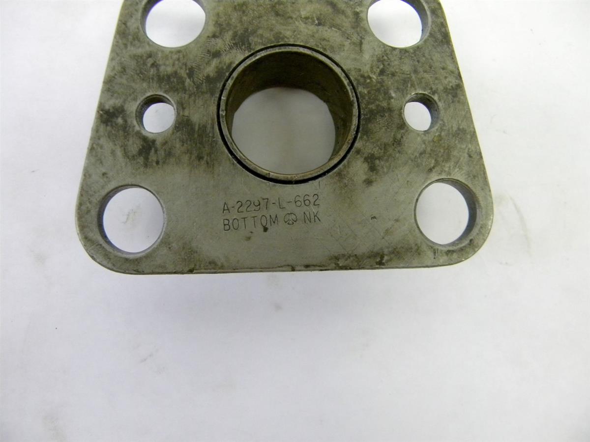 M35-391 | 2530-00-752-1676 Lower Steering Knuckle Sleeve with Bearing Assembly for M35A2 (2).JPG