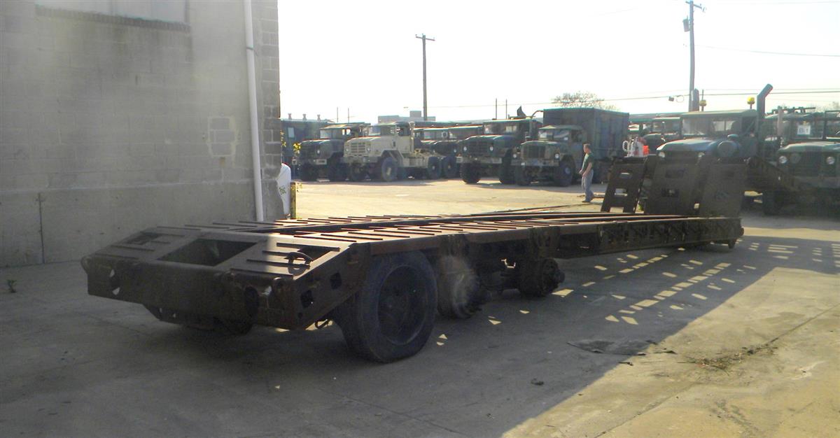 fcff6df0-e0c5-4d17-8ba6-f6001c5493b3-07182016-cropped-M871%20Trailer%20Refurb%20Before%20(4)