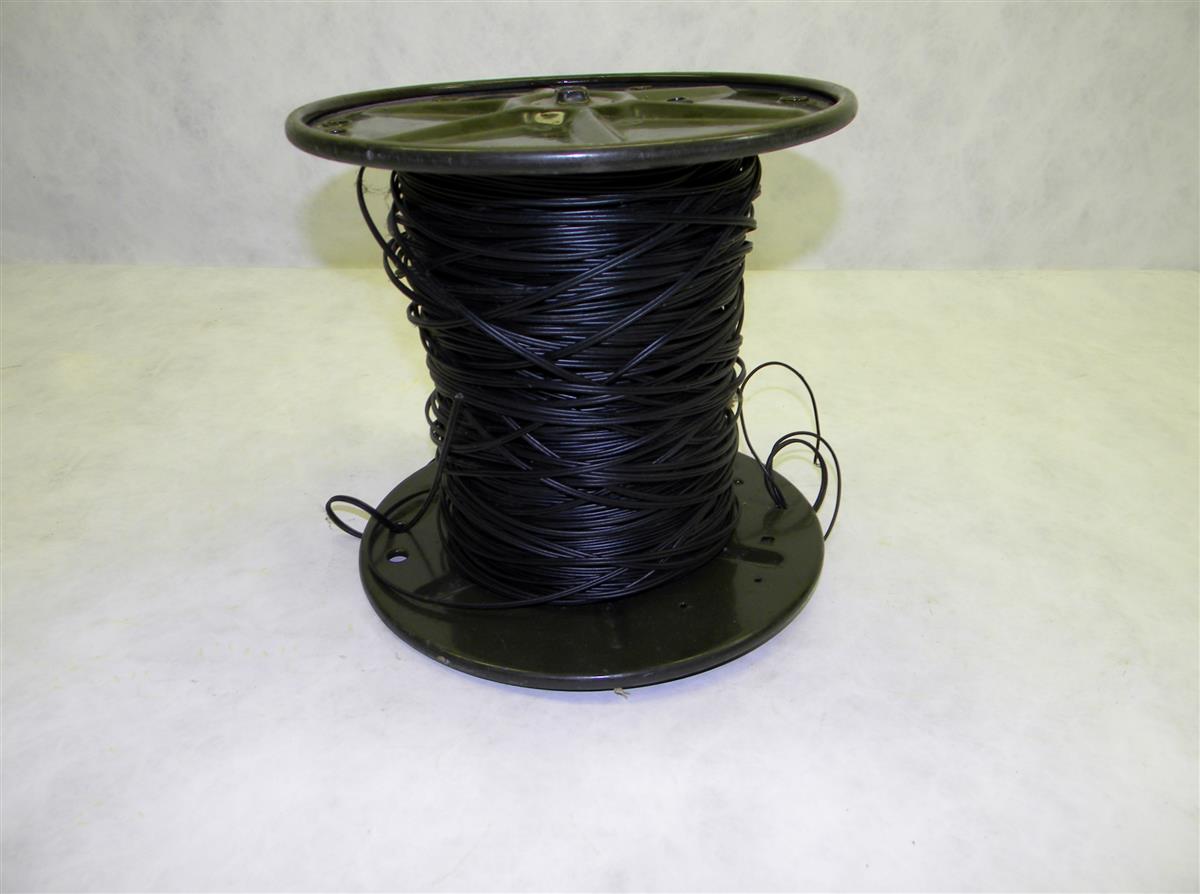 RAD-261 | 6145-01-155-4258 WD1A-1-4MILE, Military Telephone Wire and Reel, RAD-261 (5).JPG