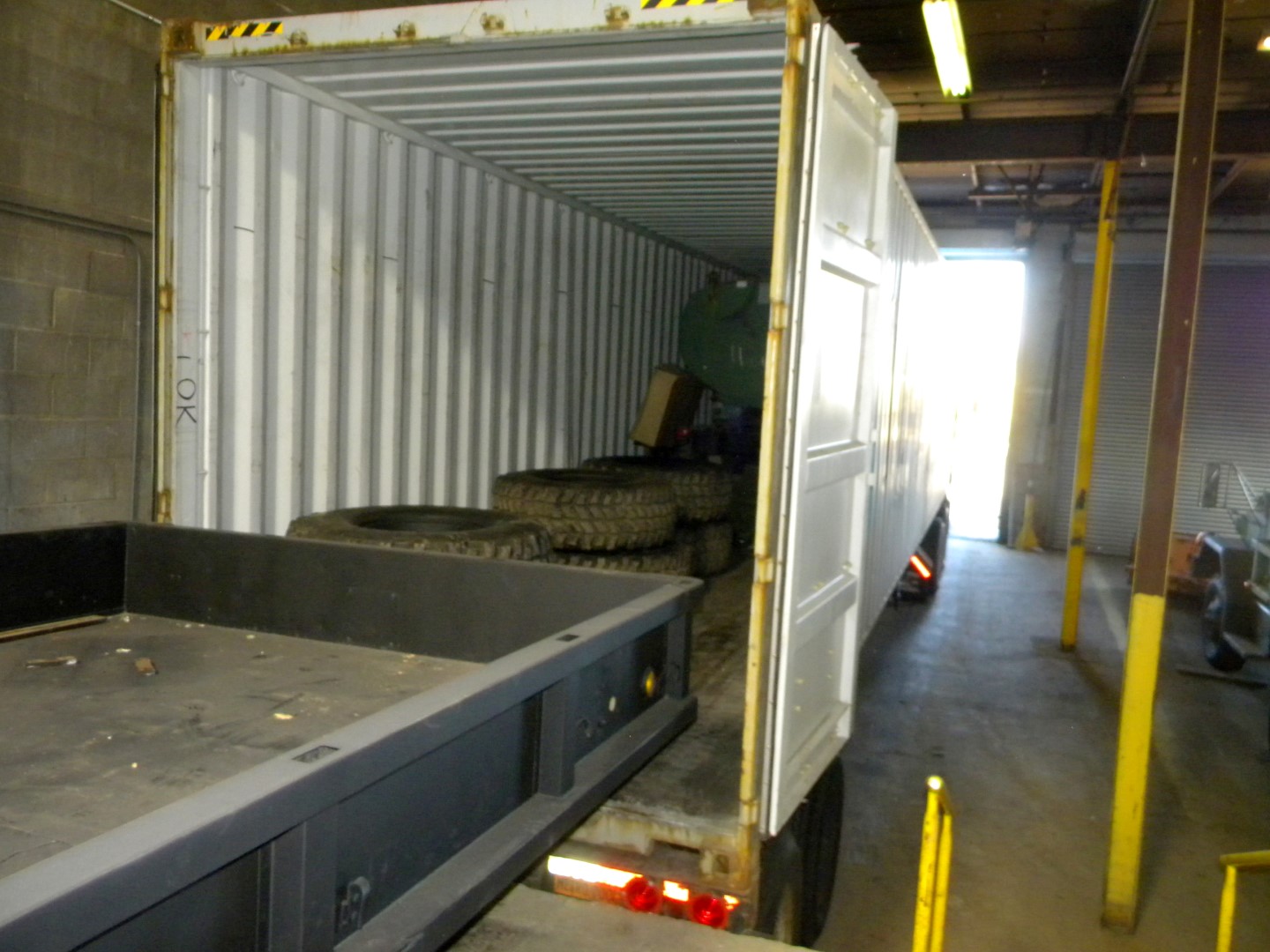 Export%20Container%20Loading%20(2)