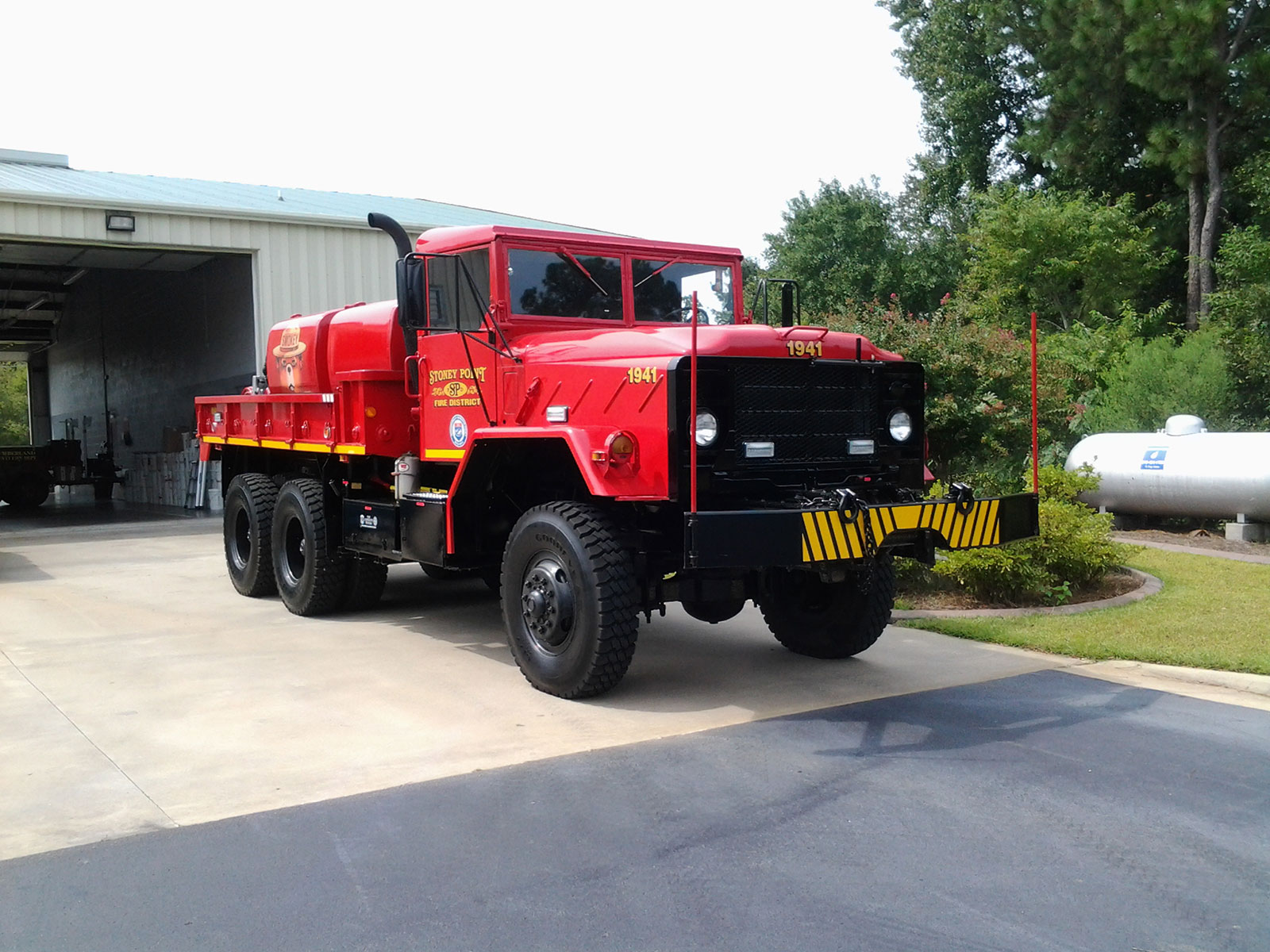 M923firetruckB